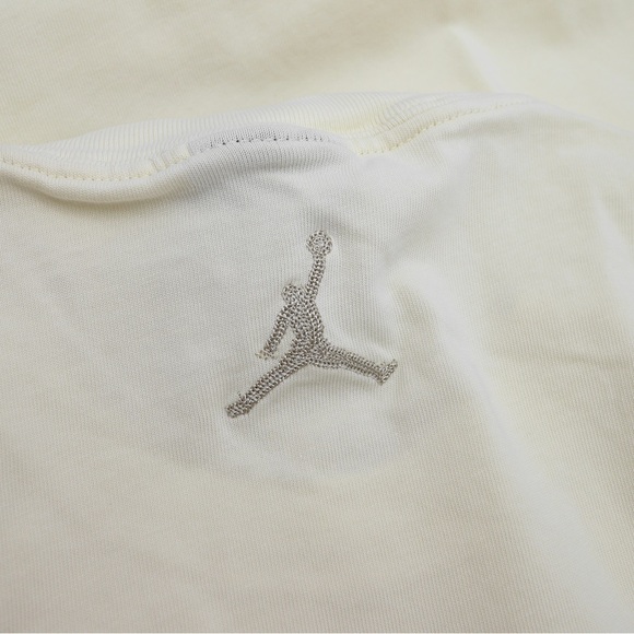 ✔️AIR JORDAN x A Ma Maniere Tee T-Shirt. Coconut Milk. Medium - Picture 5 of 7